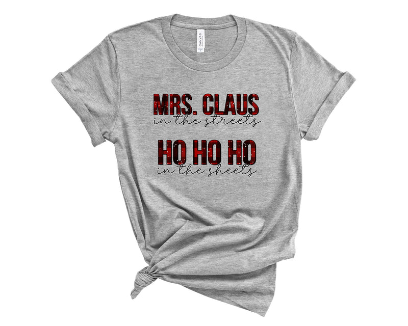 Mrs. Claus in the streets - Transfer